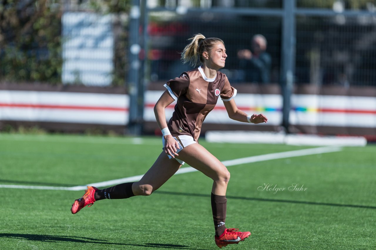 Bild 155 - wBJ FC St. Pauli - Eimsbuetteler TV : Ergebnis: 3:4